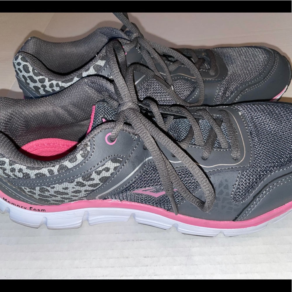 Everlast Sport Eve Lesley Athletic Walking Running Shoes Women's Size 10W Gray